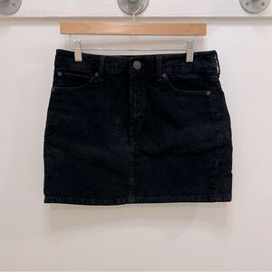 American Eagle Black Corduroy Mini skirt
